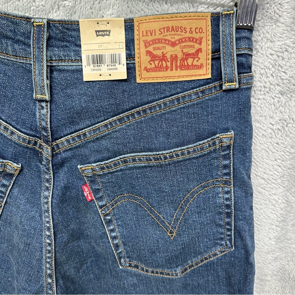 NWT Levi’s Ribcage Straight Ankle Jeans 29x27 High Rise Medium Wash - Picture 7 of 12